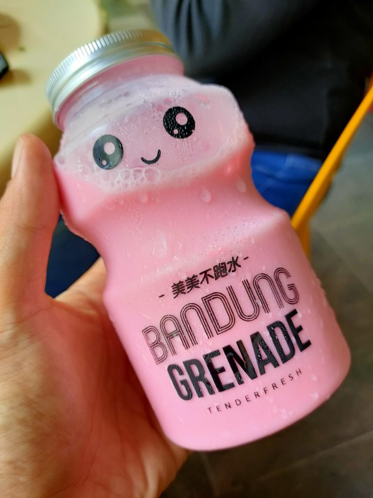 yakult-bandung-grenade